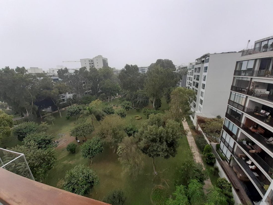 Apartment in Lima, Belarus 3 - 18673836