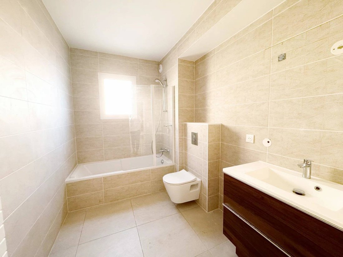 Apartamento en Èze, Provenza-Alpes-Costa Azul, Francia 4 - 16556605