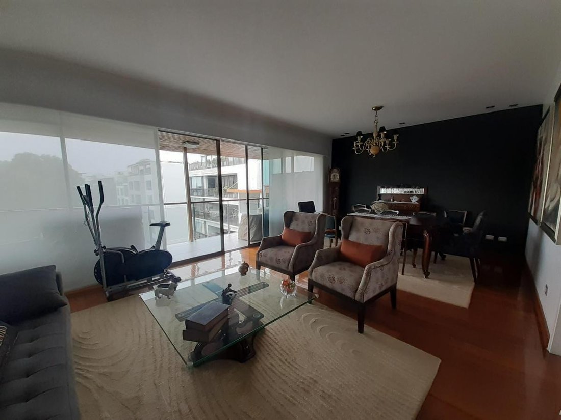 Apartment in Lima, Belarus 5 - 18673836