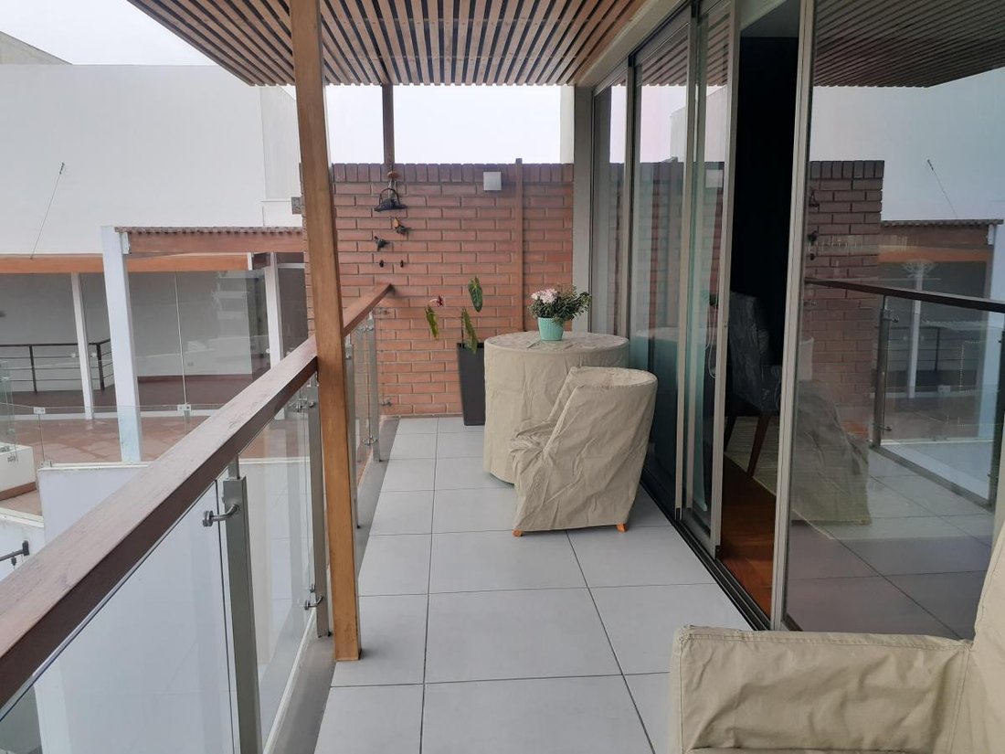 Apartment in Lima, Belarus 4 - 18673836
