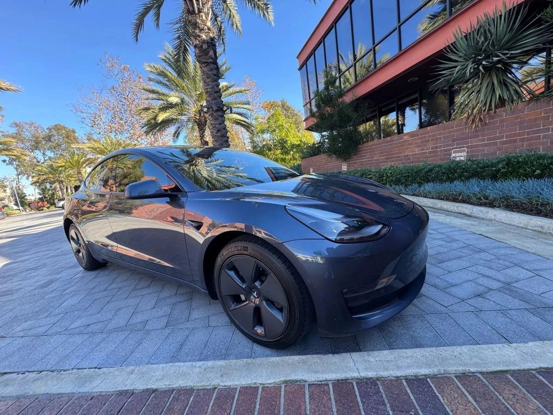 Sedan in Riverside, CA, United States 3 - 18666720