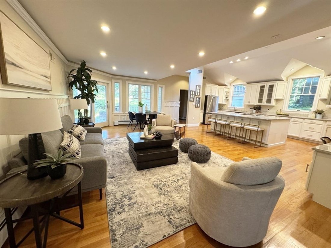 House in Newton, Massachusetts, United States 5 - 18673764