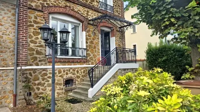 Casa en Thiers, Le Raincy, Francia 1 - 16409228