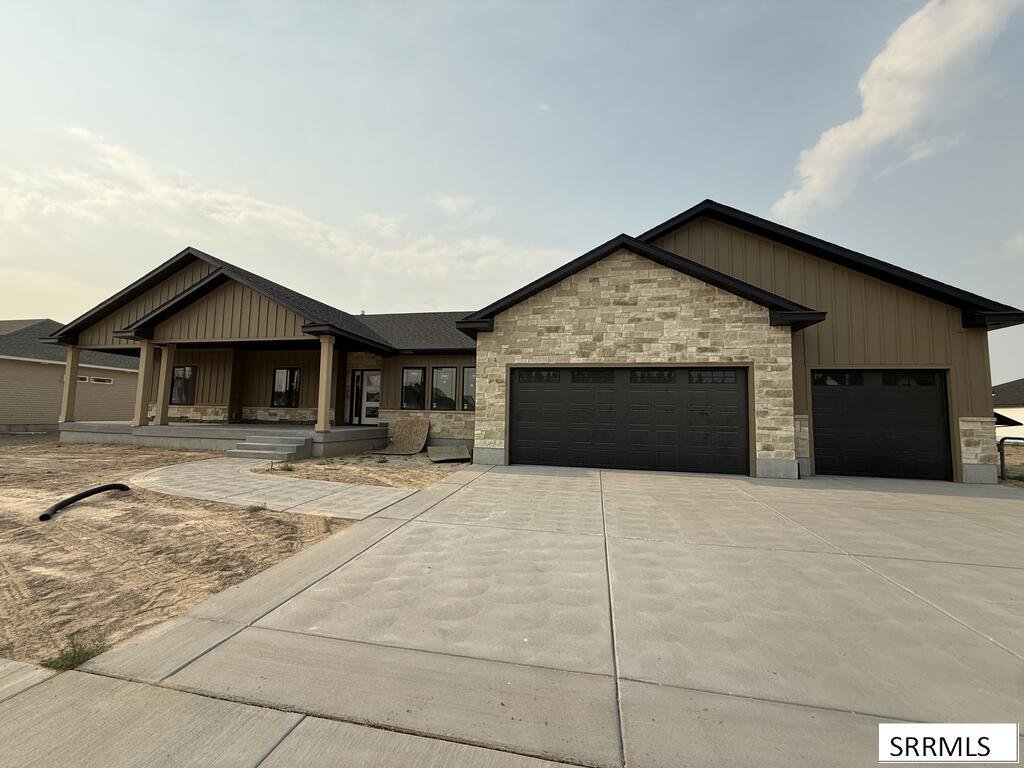 House in Idaho Falls, Idaho, United States 3 - 17877195