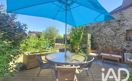 House in Port-Saint-Pere, Pays de la Loire, France 1