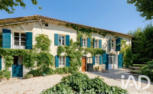 Casa en Le Puy-Sainte-Réparade, Provenza-Alpes-Costa Azul, Francia 1