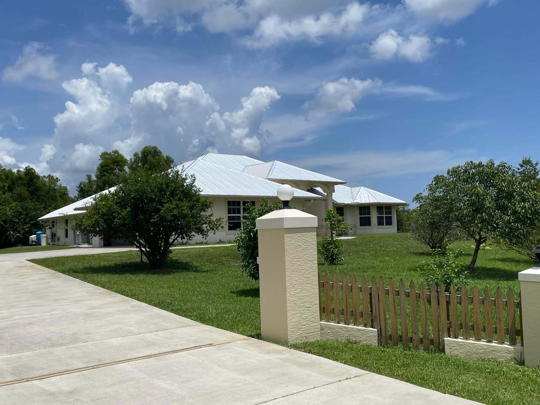 House in The Acreage, Florida, United States 2 - 18673707