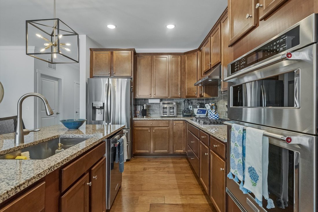 Condo in Florham Park, New Jersey, United States 4 - 18673890