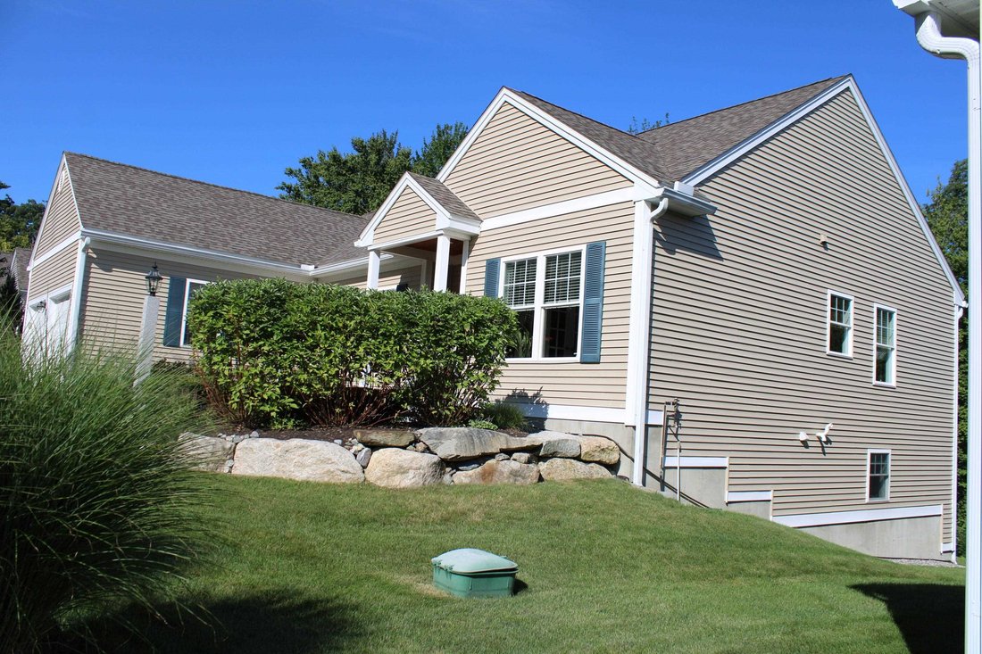 Condo in Milford, New Hampshire, United States 5 - 18674027