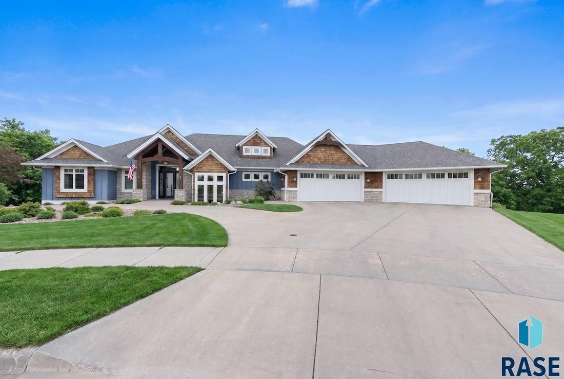 House in Sioux Falls, South Dakota, United States 3 - 18674084