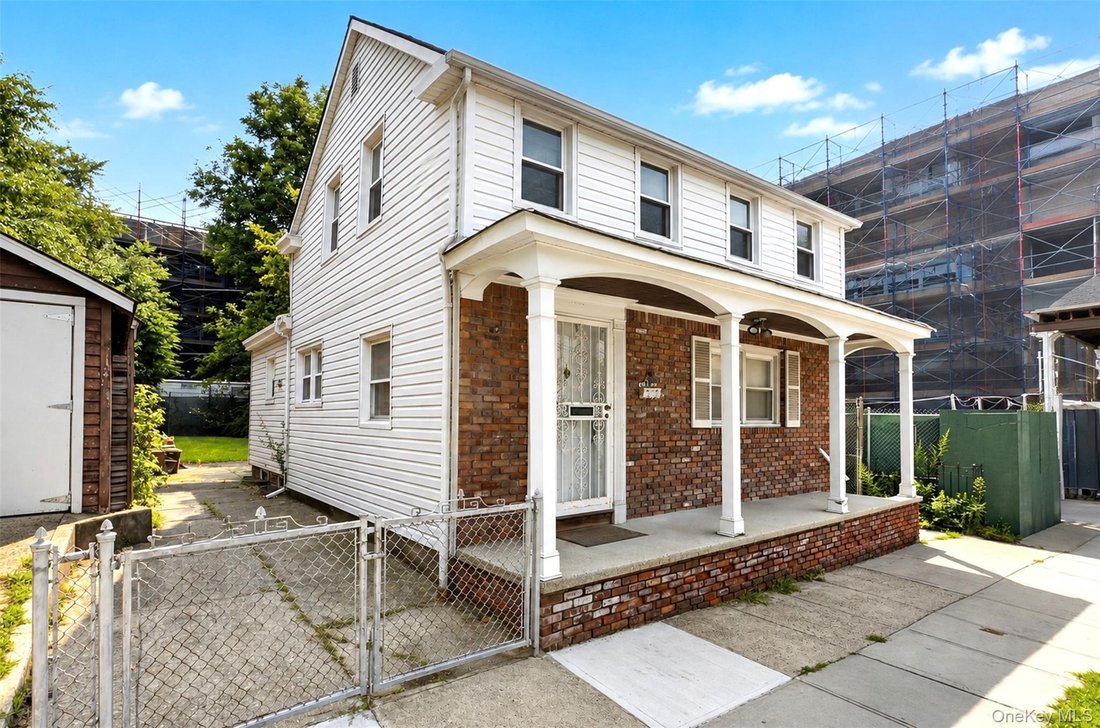 House in New York, New York, United States 3 - 18673493