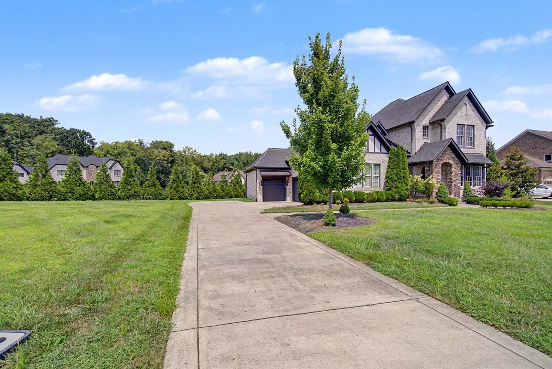 House in Nashville, Tennessee, United States 2 - 18674285