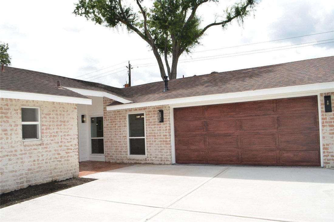 House in Houston, Texas, United States 4 - 18674372