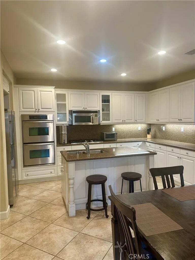 House in Upland, California, United States 5 - 18674186
