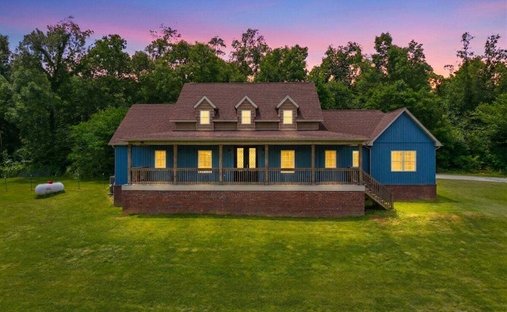 House in Madisonville, Tennessee, United States 1