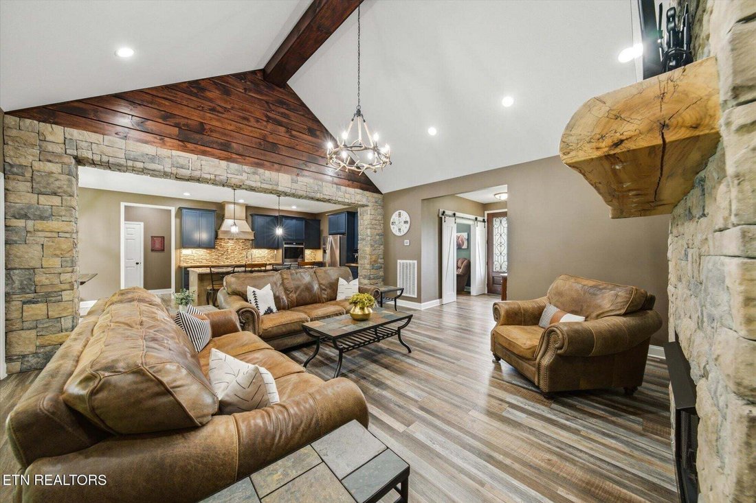 House in Madisonville, Tennessee, United States 4 - 18674268
