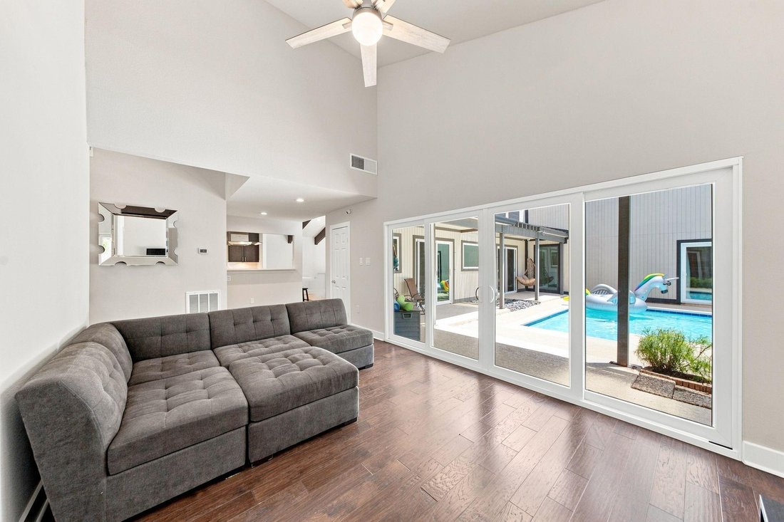 Casa en Spring Valley Village, Texas, Estados Unidos 4 - 18674333