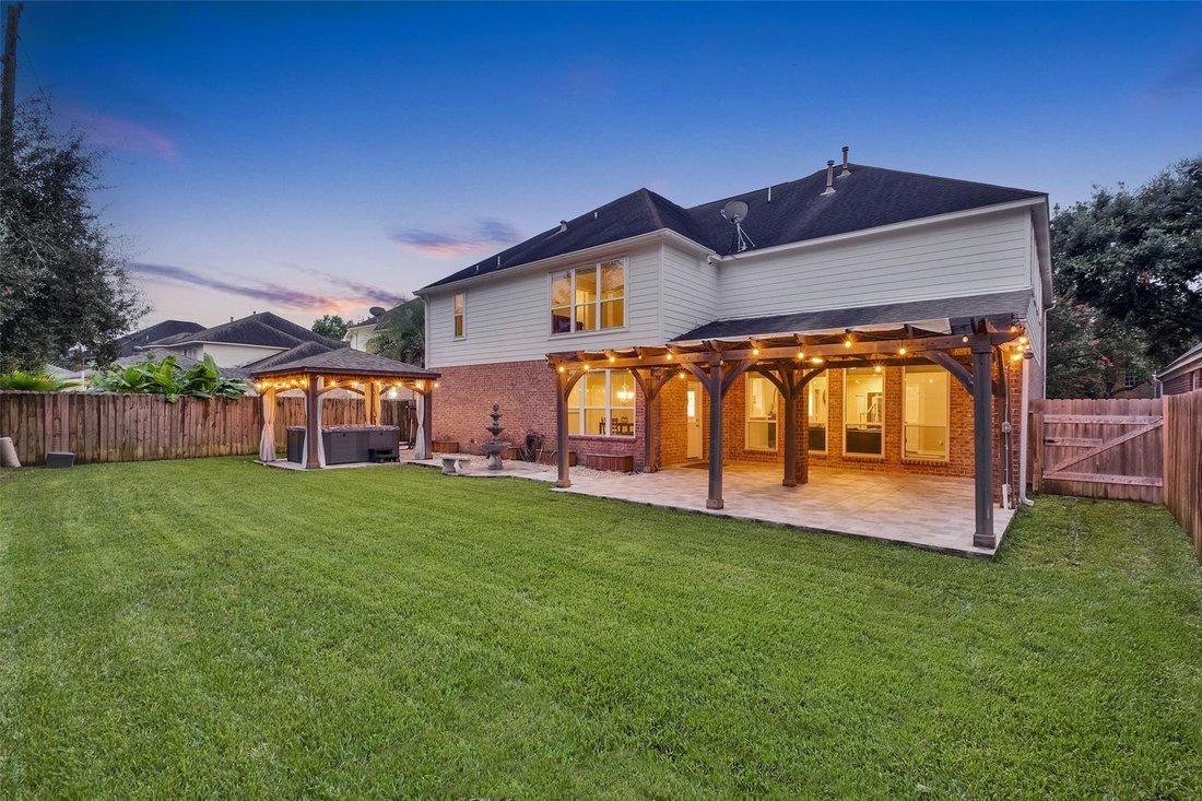 House in Katy, Texas, United States 4 - 18674334