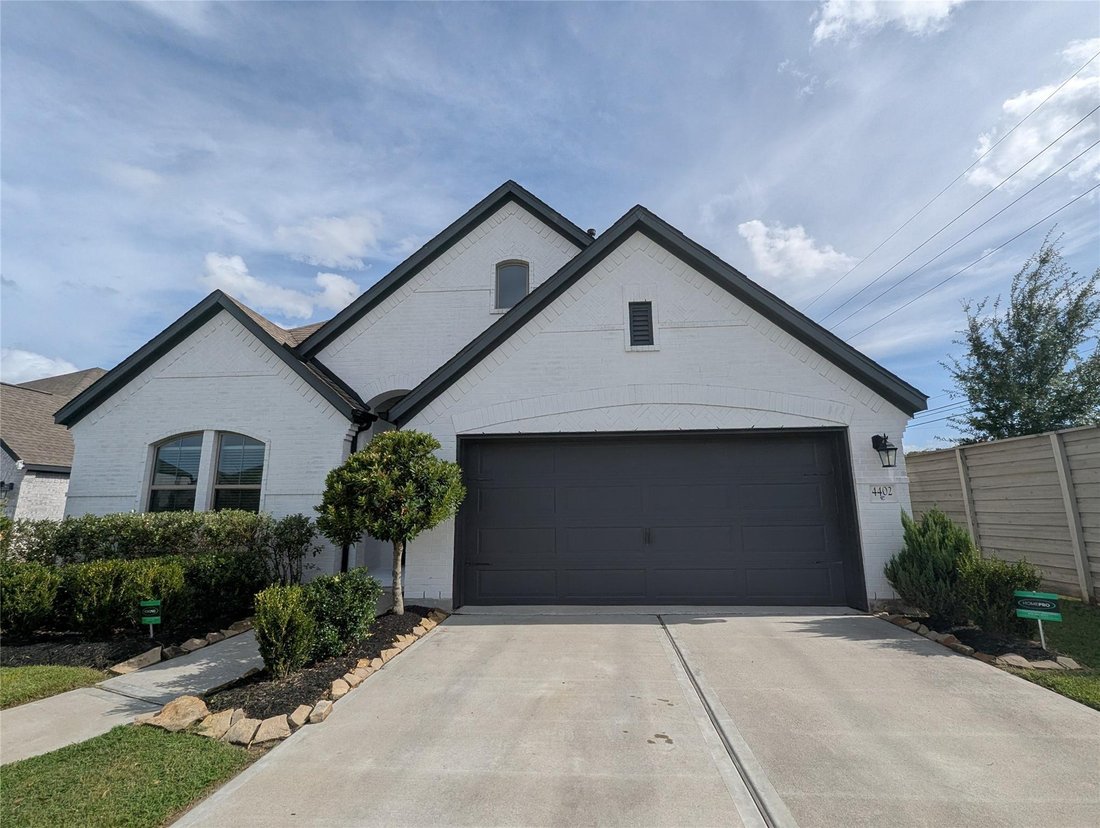 House in Manvel, Texas, United States 1 - 18674357