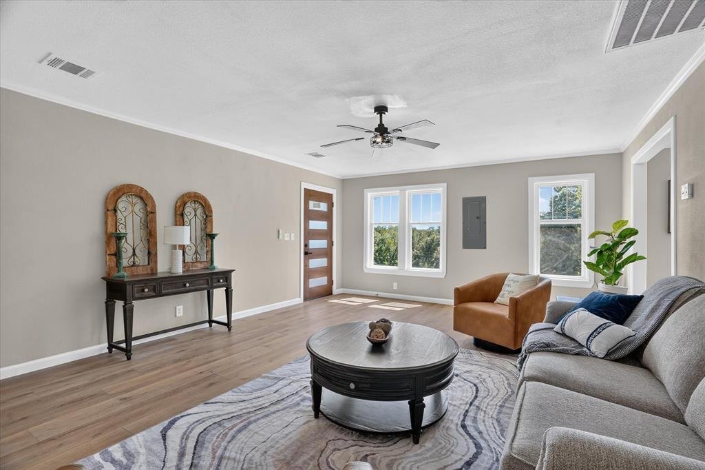 House in Springtown, Texas, United States 4 - 18674214