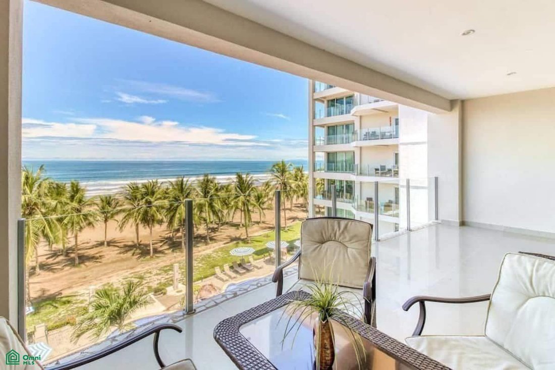 Condominio in Jacó, Provincia di Puntarenas, Costa Rica 1 - 17729057