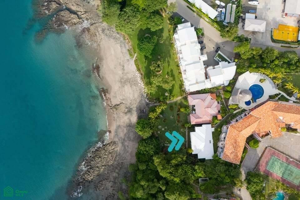 Condo in Playa Flamingo, Guanacaste Province, Costa Rica 2 - 17088091