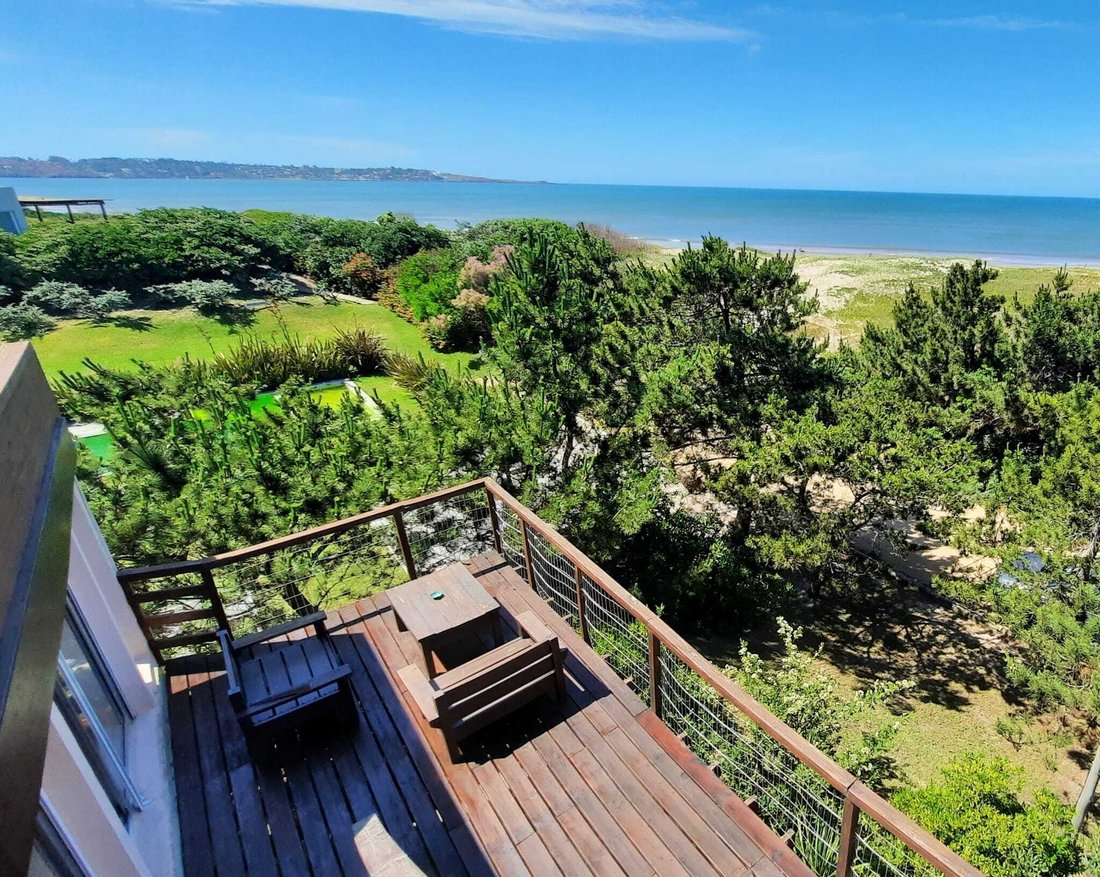House in Punta Ballena, Maldonado Department, Uruguay 1 - 18674207