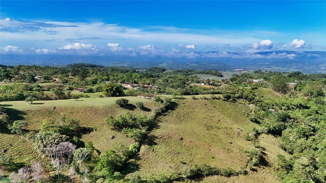 Land in Cajón, Pérez Zeledón, Costa Rica 1 - 18407902