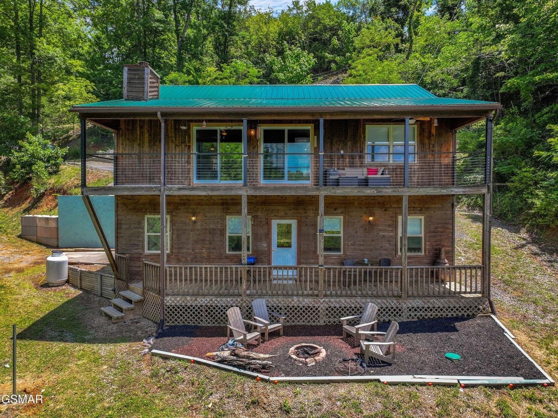 House in Sevierville, Tennessee, United States 1 - 18674230
