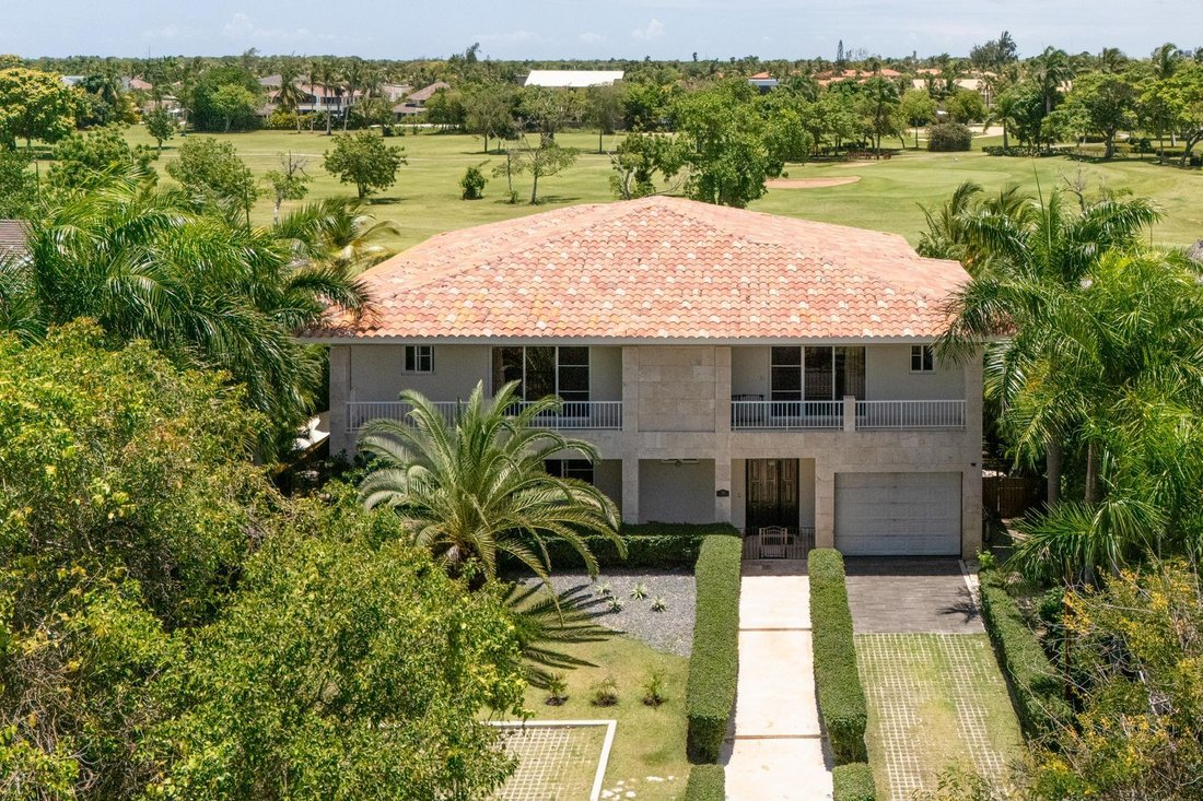 Villa in Punta Cana, La Altagracia Province, Dominican Republic 1 - 18674332