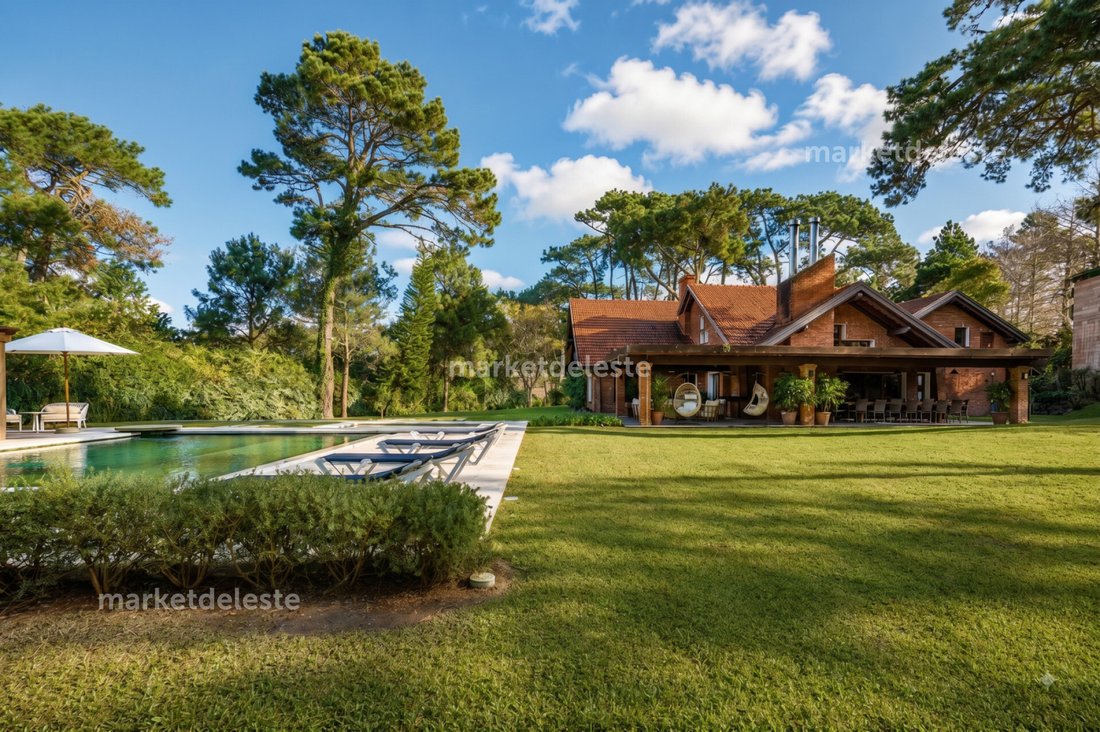House in Punta del Este, Maldonado Department, Uruguay 3 - 18674317