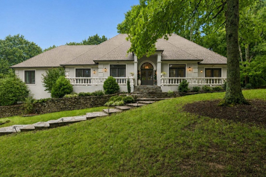 House in Forest Hills, Tennessee, United States 1 - 18564837