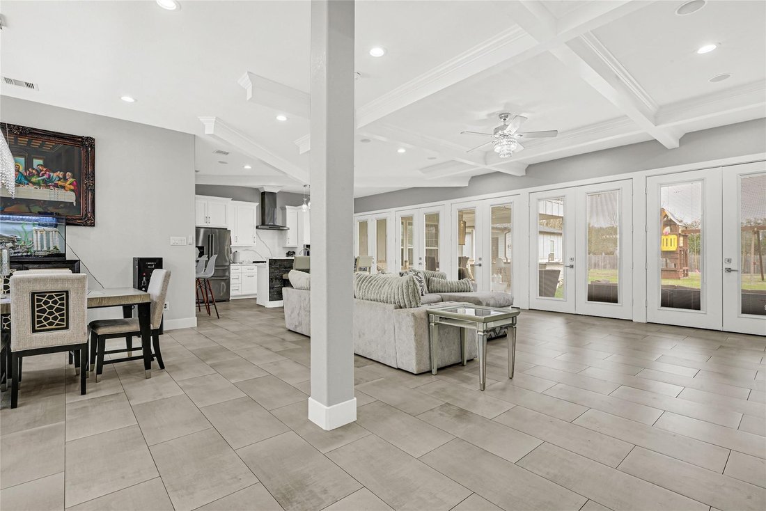 House in Houston, Texas, United States 5 - 18674359