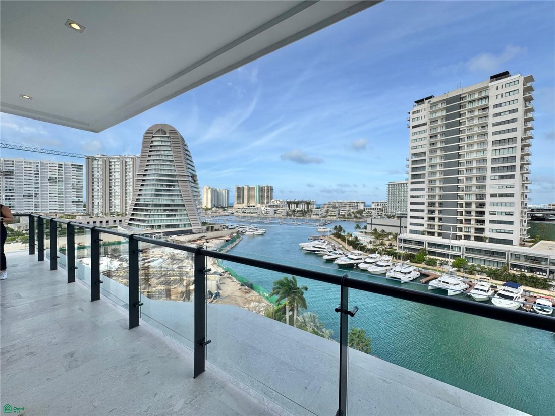 Condo in Cancún, Quintana Roo, Mexico 1 - 17871276