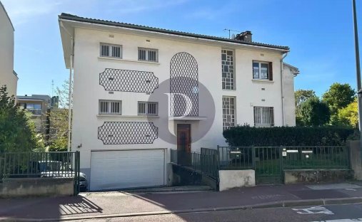 House in Parc de Sceaux, Sceaux, France 1