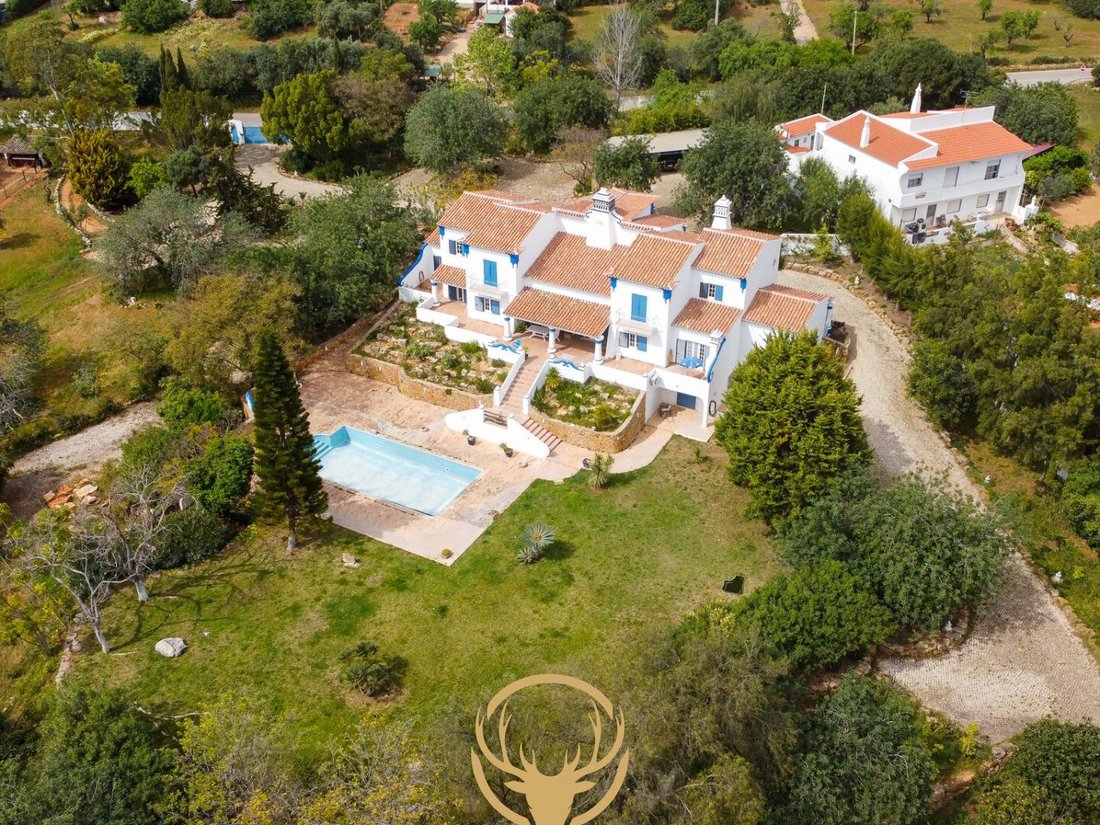 Villa in Almancil, Algarve, Portugal 1 - 18435864