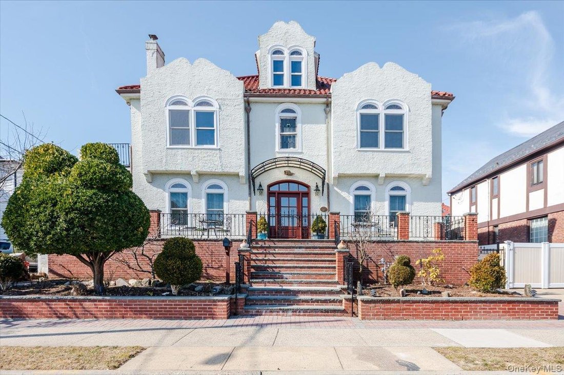 House in Long Beach, New York, United States 2 - 18677750