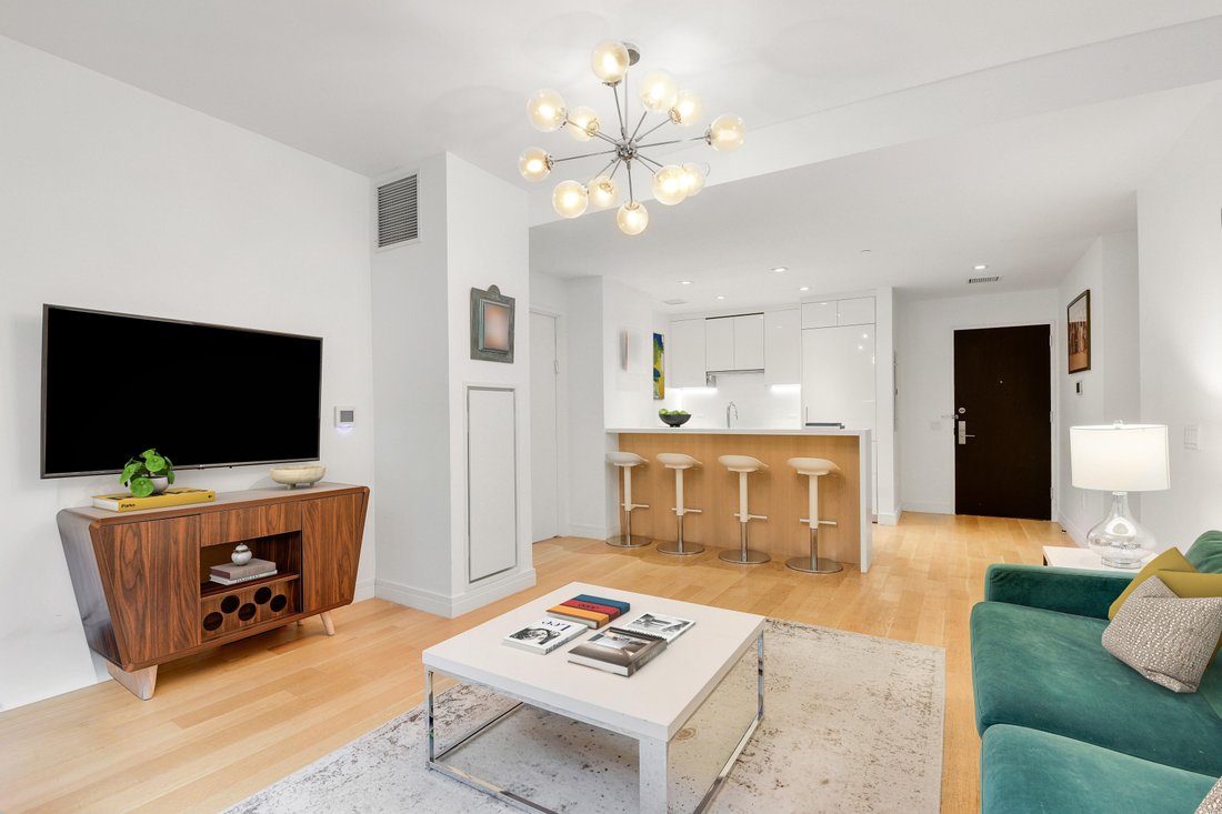Condo in New York, New York, United States 2 - 18678424
