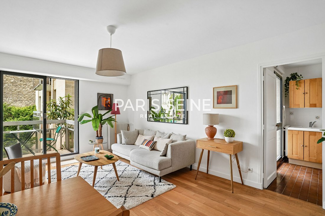 Apartment in Saint Placide, Paris 6e Arrondissement, Paris 1 - 18675249