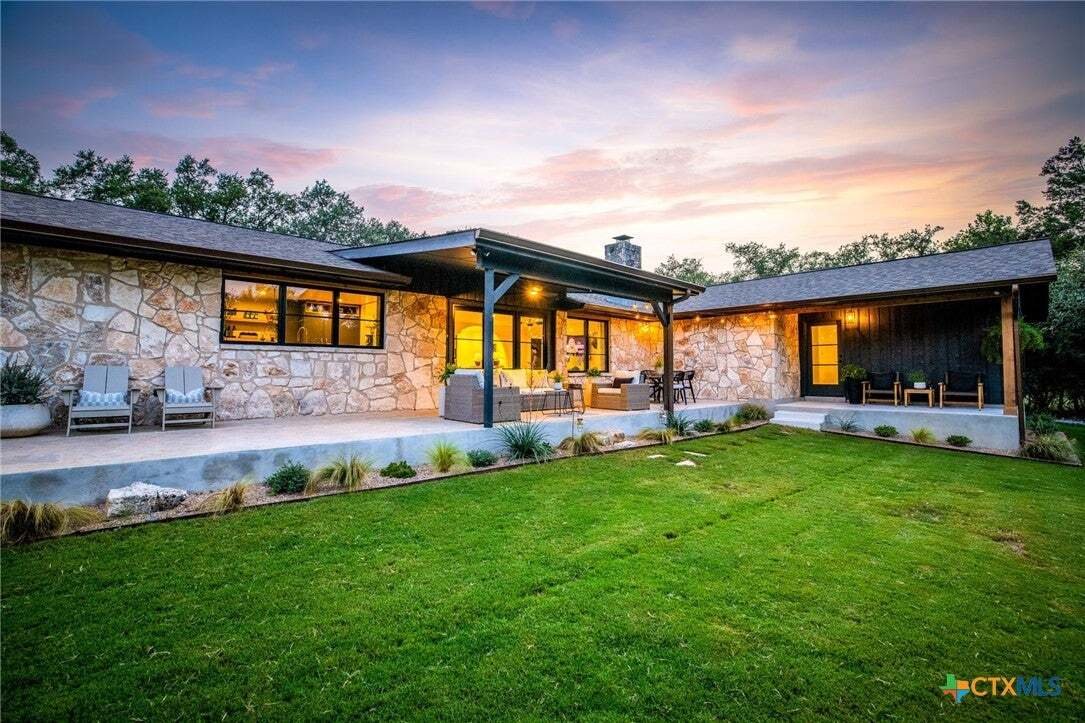 House in New Braunfels, Texas, United States 5 - 18676726