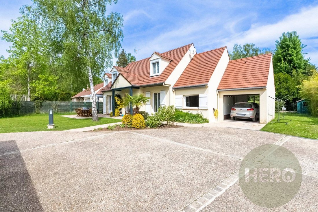 House in Rambouillet, Ile-de-France, France 3 - 17774168