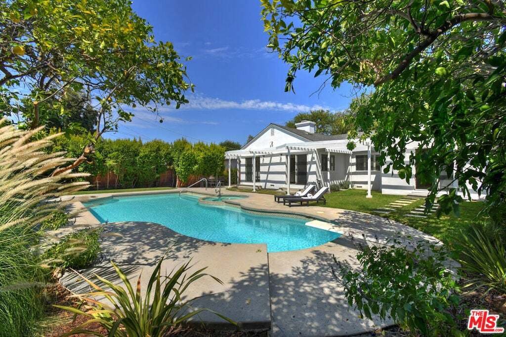 House in Los Angeles, California, United States 5 - 18676006