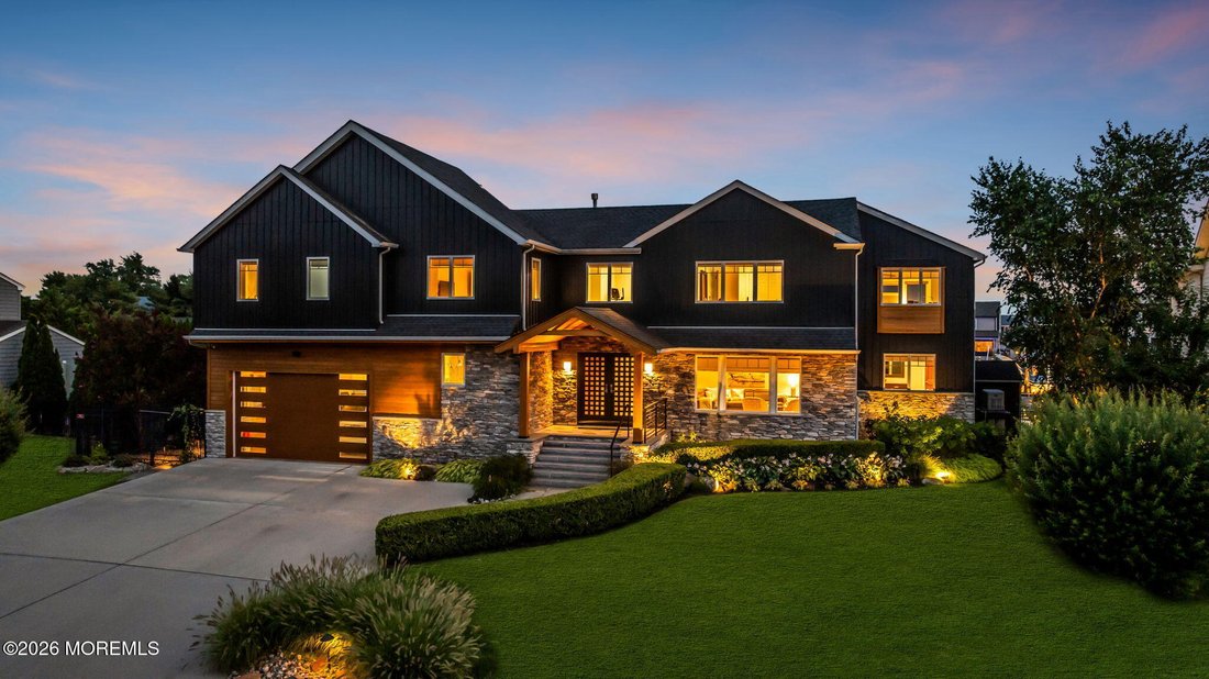 House in Monmouth Beach, New Jersey, United States 2 - 18678692