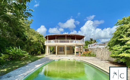 House in Sainte-Anne, Grande-Terre, Guadeloupe 1