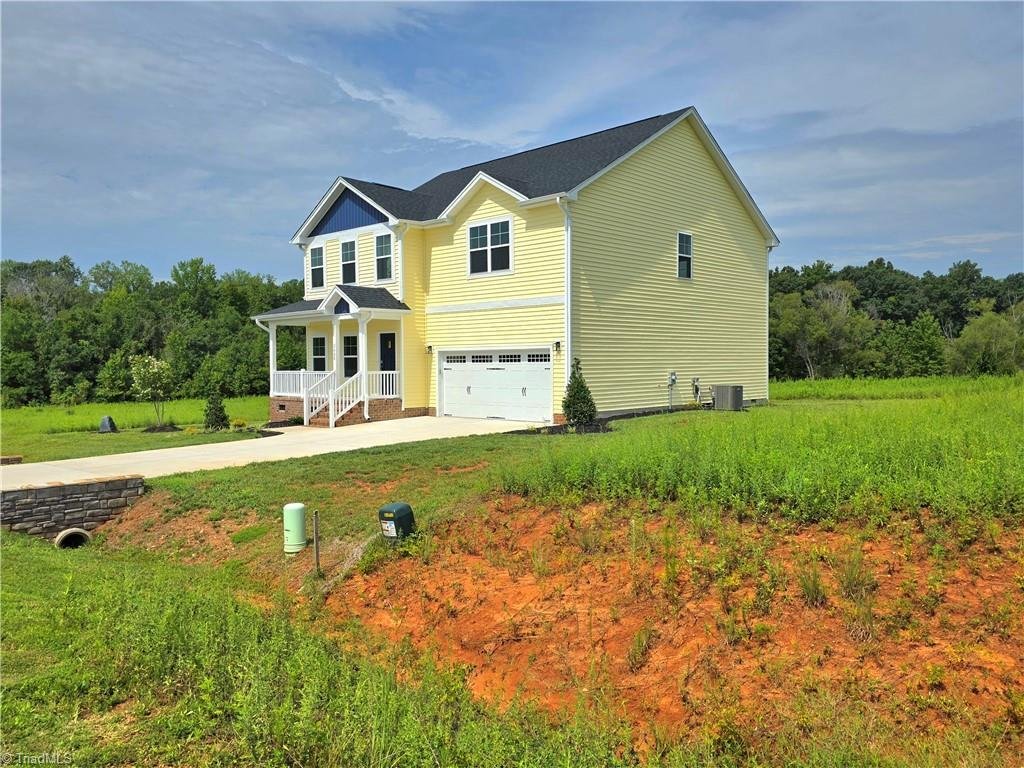 Casa en Whitsett, Carolina del Norte, Estados Unidos 4 - 18168525