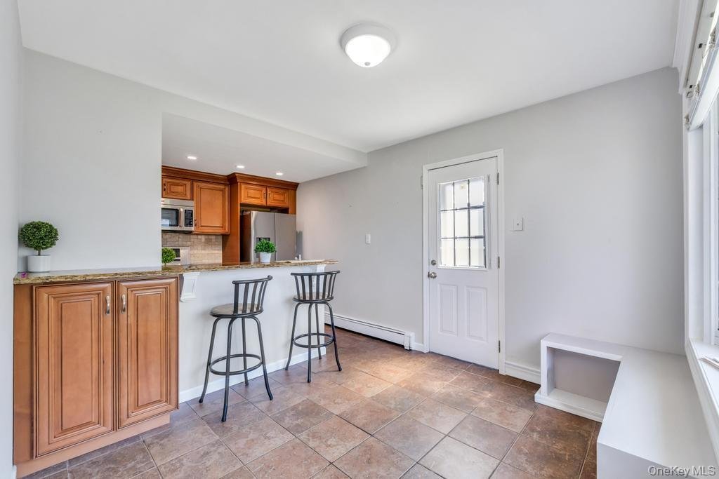 House in Levittown, New York, United States 3 - 18678294