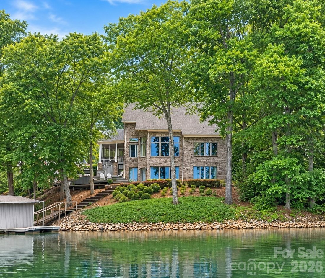 House in Belmont, North Carolina, United States 1 - 18676064