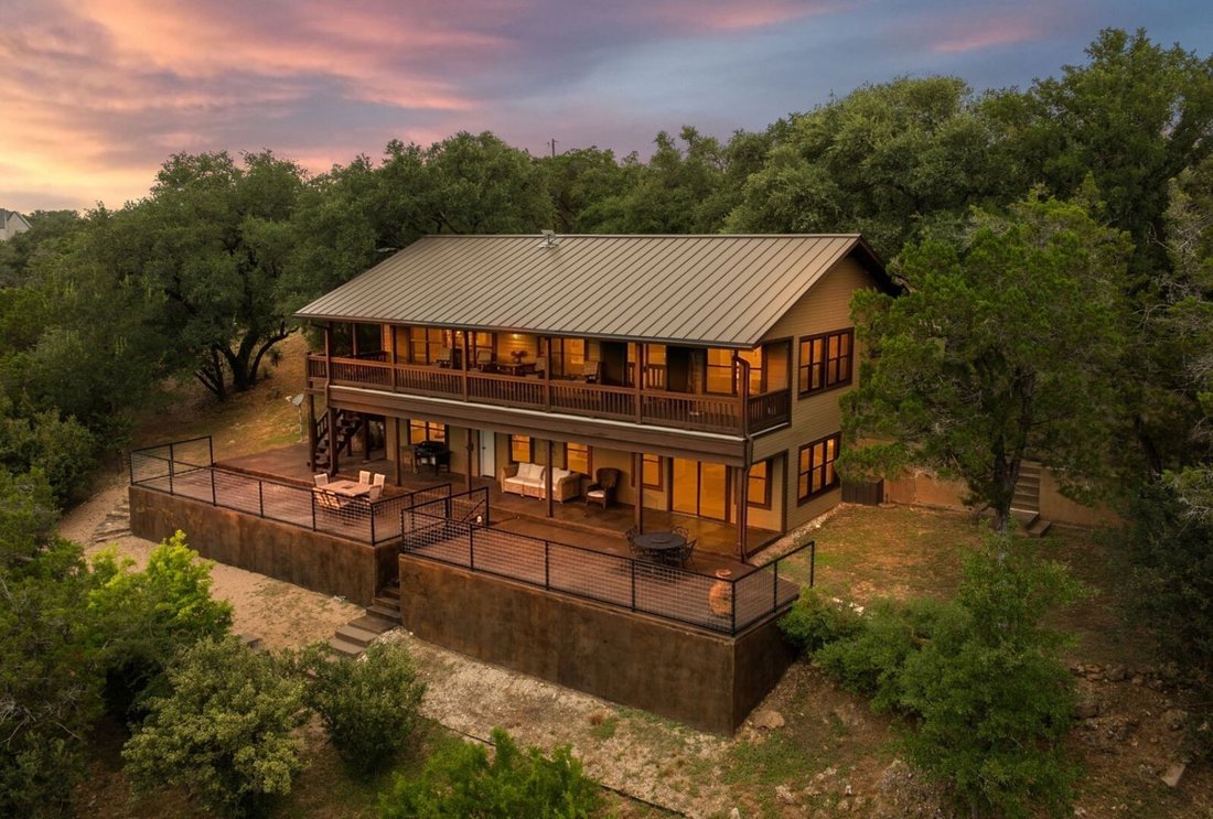 House in Spicewood, Texas, United States 4 - 18676068