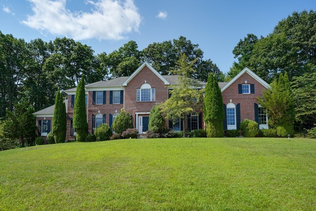 House in Grafton, Massachusetts, United States 1 - 18674569