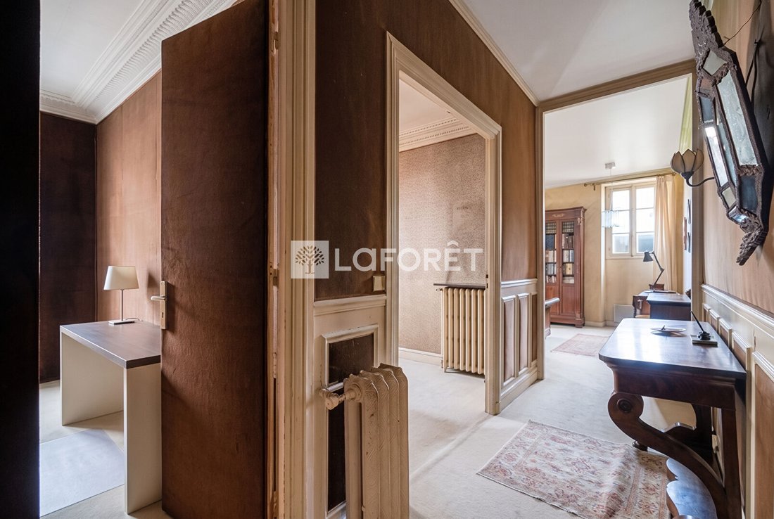Apartment in Bois de Boulogne, Paris 16e Arrondissement, Paris 4 - 18675261